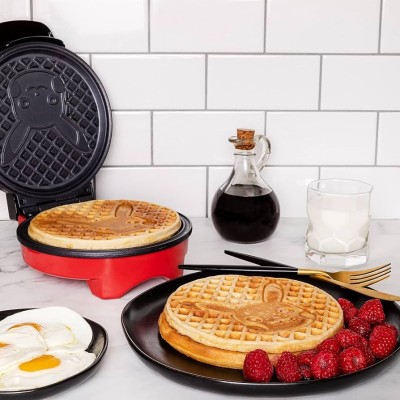 UNCANNY BRANDS POKEMON PIKACHU WAFFLE MAKER