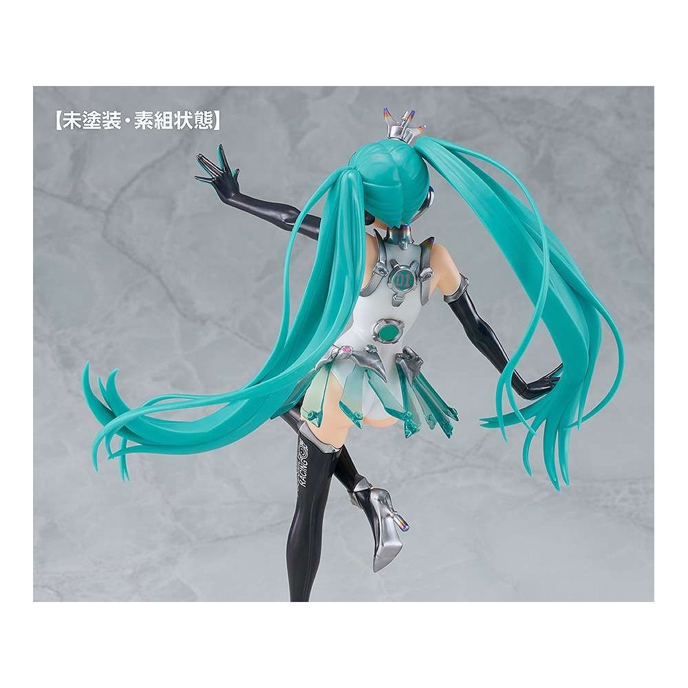 GOOD SMILE COMPANY HATSUNE MIKU RACING MIKU 2013 REINCARNATION 1/8 SCALE MODEL KIT ACTION FIGURE
