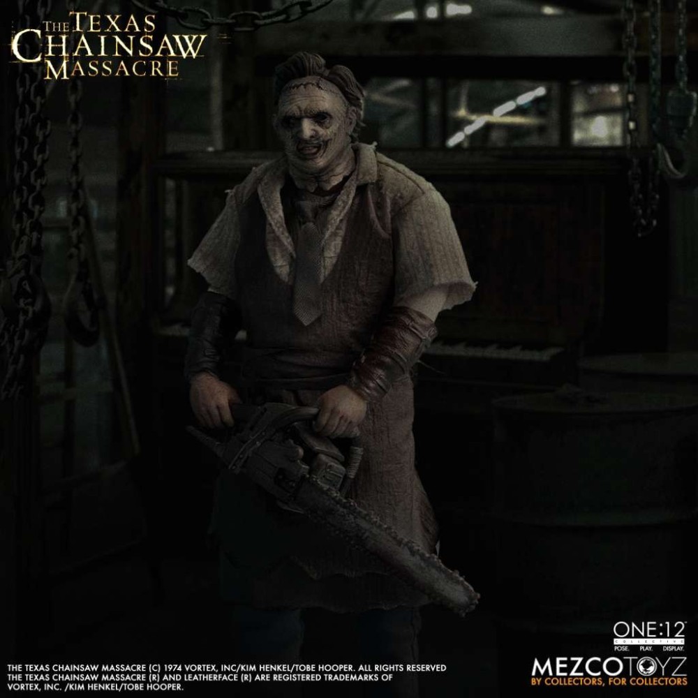 MEZCO TOYS THE TEXAS CHAINSAW MASSACRE LEATHERFACE ONE:12 SERIES ACTION FIGURE