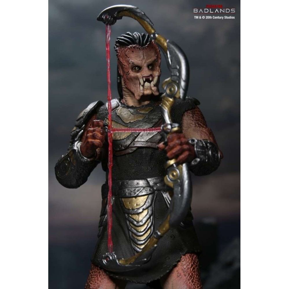 PREDATOR BADLANDS ULTIMATE DEK TRAINING ARMOR ACTION FIGURE NECA