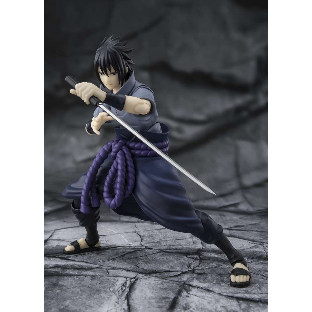 BANDAI NARUTO SHIPPUDEN SASUKE UCHIHA SOLITARY SHINOBI S.H. FIGUARTS SERIES ACTION FIGURE