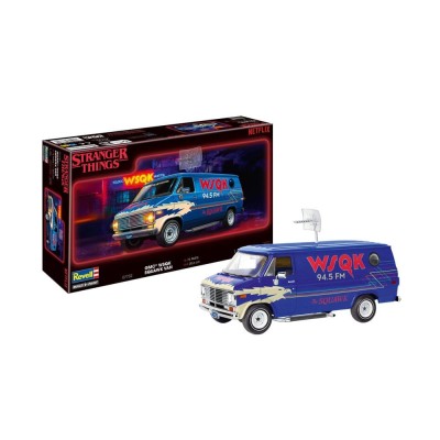 STRANGER THINGS GMC WSQK SQUAWK VAN 1/25 MODEL KIT FIGURE REVELL