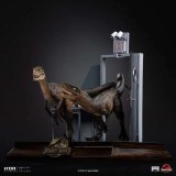 IRON STUDIOS JURASSIC PARK RAPTORS AT THE KITCHEN DOOR ART SCALE 1/10 RESIN STATUE FIGURE