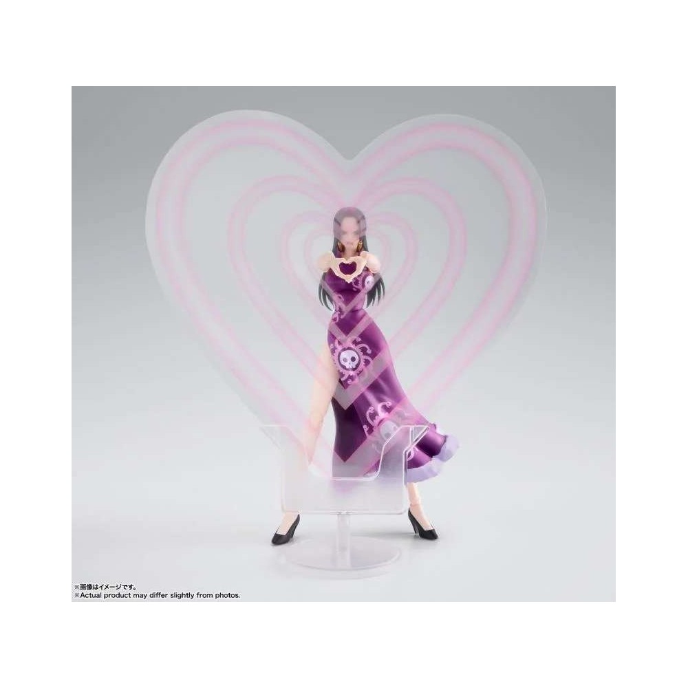 ONE PIECE BOA HANCOCK MARINEFORD S.H. FIGUARTS ACTION FIGURE BANDAI