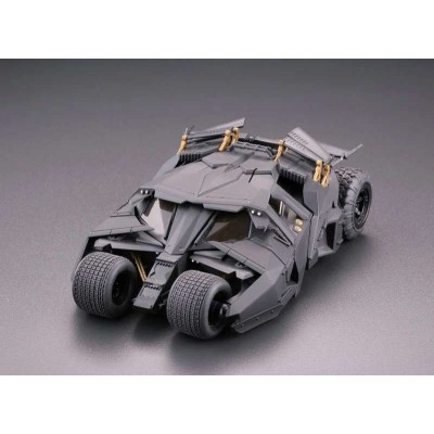 BATMAN THE DARK KNIGHT BATMOBILE TUMBLER IN GOTHAM CITY DIORAMA STATUA FIGURE KAIYODO