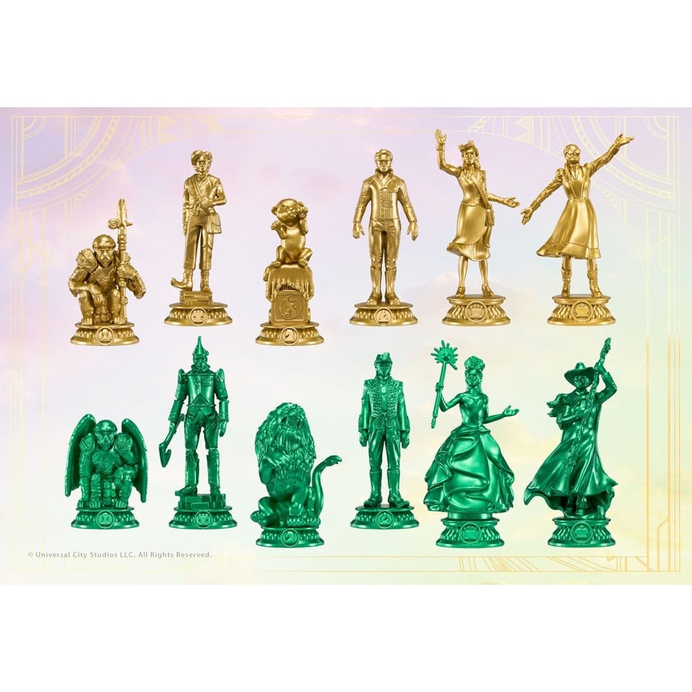 NOBLE COLLECTIONS WICKED FOR GOOD SHIZ VS EMERALD CITY CHESS SET