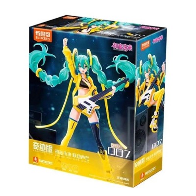 VOCALOID HATSUNE MIKU VIVID ECHOES FANTASTICS EDITION MODEL KIT ACTION FIGURE BLOKEES