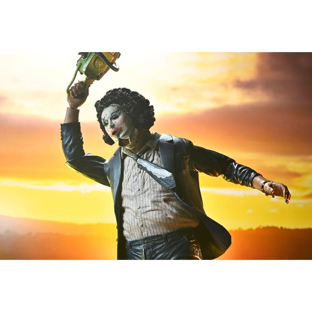 THE TEXAS CHAINSAW MASSACRE ULTIMATE LEATHERFACE PRETTY WOMAN 50TH ANNIVERSARY ACTION FIGURE