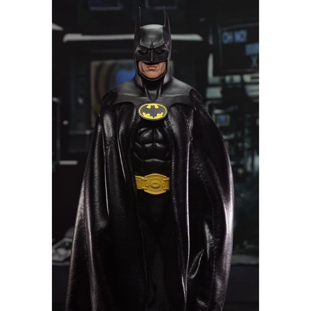 BATMAN RETURNS 1992 BATMAN CLOTHED SERIES ACTION FIGURE