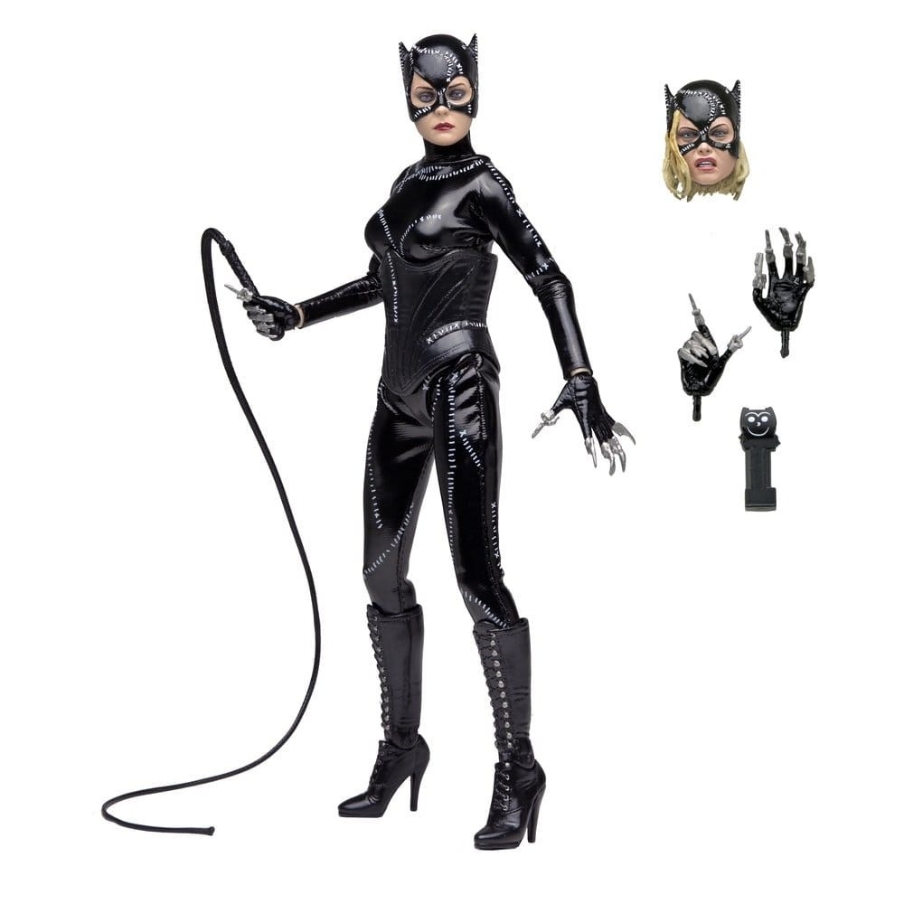 BATMAN RETURNS 1992 CATWOMAN CLOTHED SERIES ACTION FIGURE