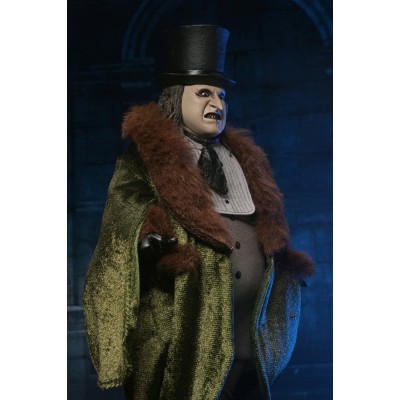 BATMAN RETURNS 1992 THE PENGUIN CLOTHED ACTION FIGURE