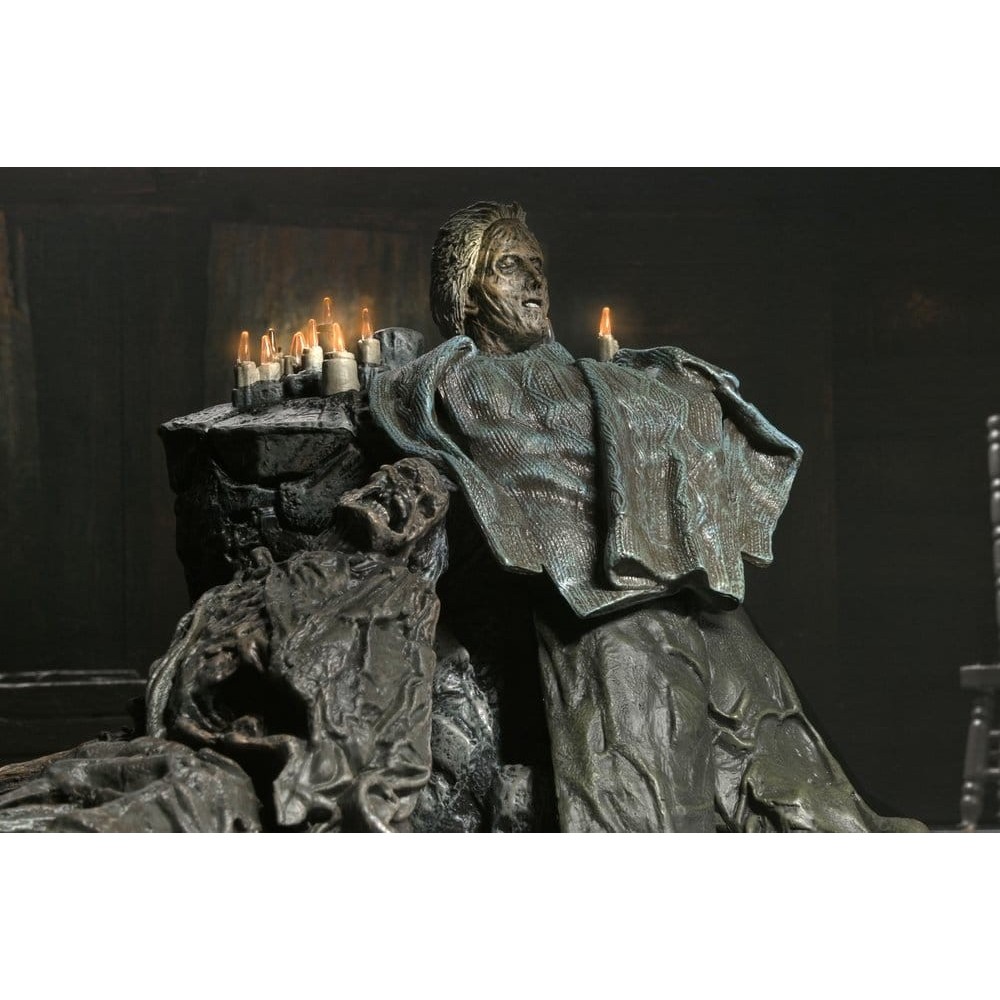 FRIDAY THE 13TH THE GAME PAMELA VOORHEES SHRINE DIORAMA