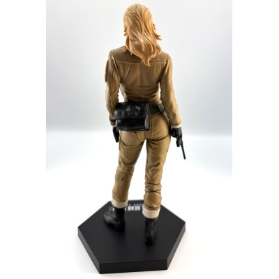 METAL GEAR SOLID SNAKE EATER EVA STATUA FIGURE
