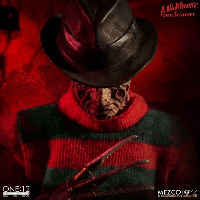 A NIGHTMARE ON ELM STREET - FREDDY KRUEGER CLOTH ONE:12 ACTION FIGURE MEZCO TOYS