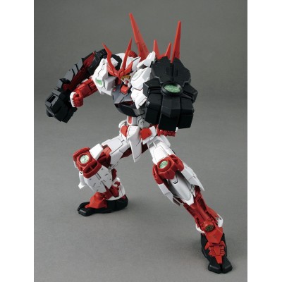 BANDAI MASTER GRADE MG SENGOKU ASTRAY GUNDAM 1/100 MODEL KIT