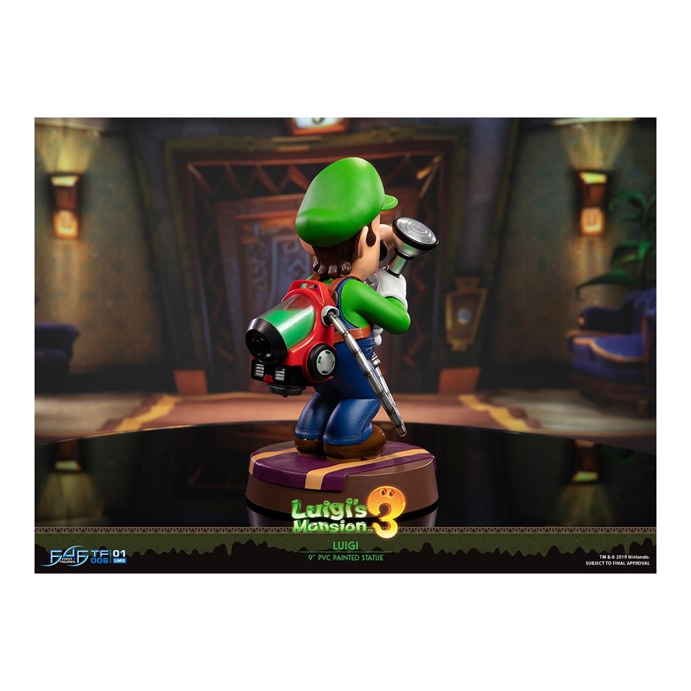 FIRST4FIGURES LUIGI'S MANSION 3 - LUIGI PVC STATUE 23 CM FIGURE