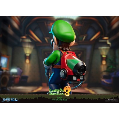 FIRST4FIGURES LUIGI'S MANSION 3 - LUIGI PVC STATUE 23 CM FIGURE