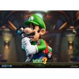 FIRST4FIGURES LUIGI'S MANSION 3 - LUIGI PVC STATUE 23 CM FIGURE