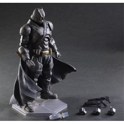 SQUARE ENIX BATMAN V SUPERMAN - ARMORED BATMAN PLAY ARTS KAI PAK ACTION FIGURE