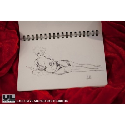 MONA STREET ULTRA LIMITED SEPPIA STATUA FIGURE INFINITE STATUE