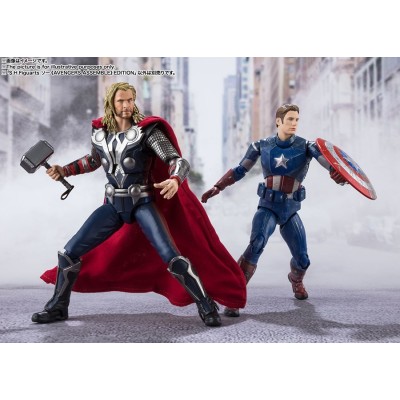 BANDAI AVENGERS ASSEMBLE CAPTAIN AMERICA S.H. FIGUARTS ACTION FIGURE