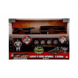 CLASSIC TV SERIES BATMOBILE AND BATMAN 1966 MODEL KIT FIGURE JADA TOYS