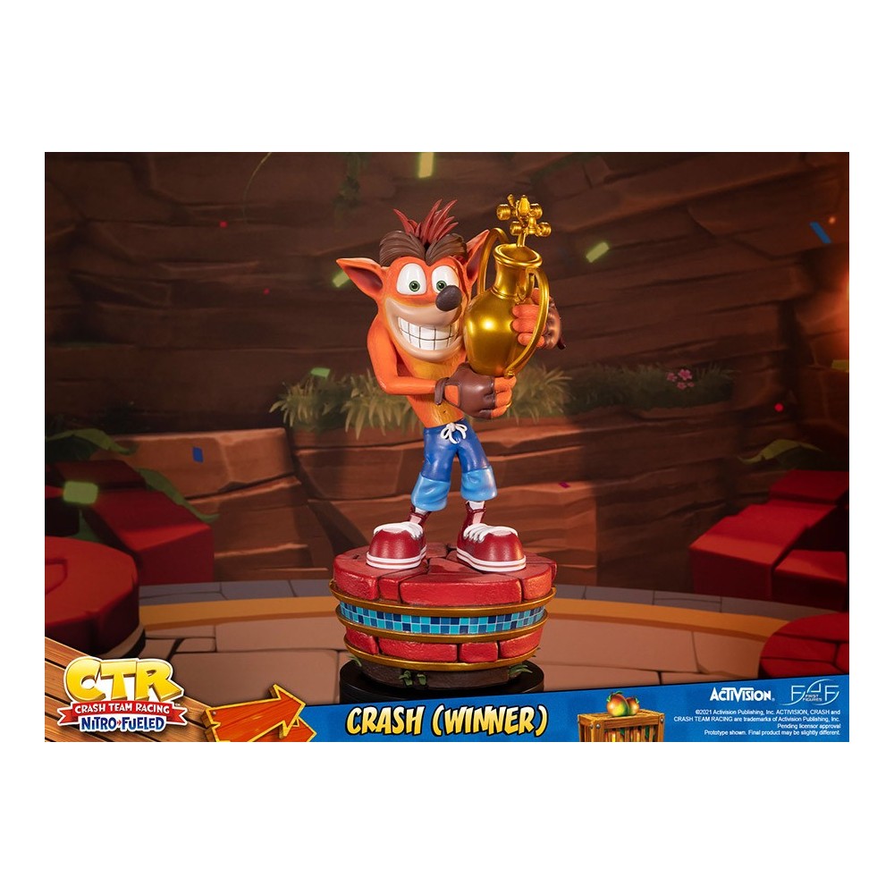 FIRST4FIGURES CTR CRASH TEAM RACING CRASH BANDICOOT WINNER STATUE FIGURE