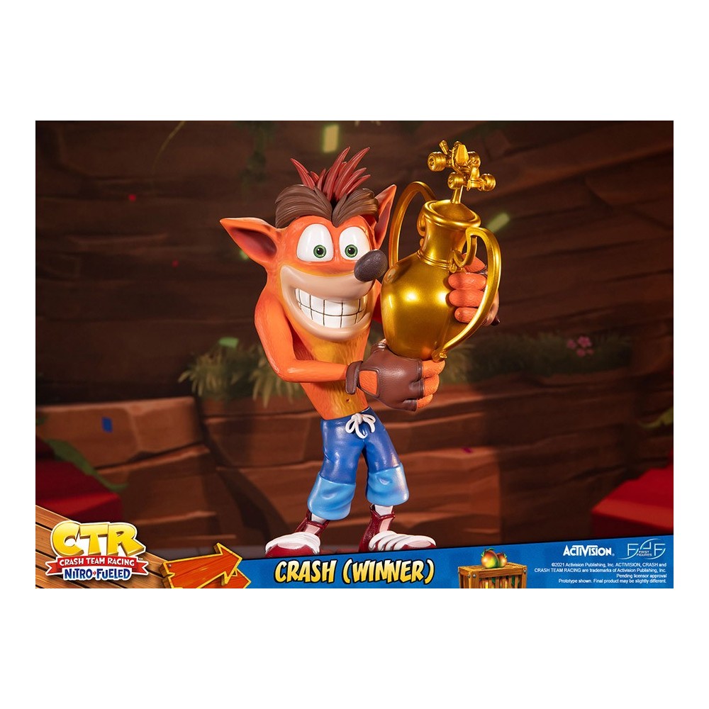 FIRST4FIGURES CTR CRASH TEAM RACING CRASH BANDICOOT WINNER STATUE FIGURE