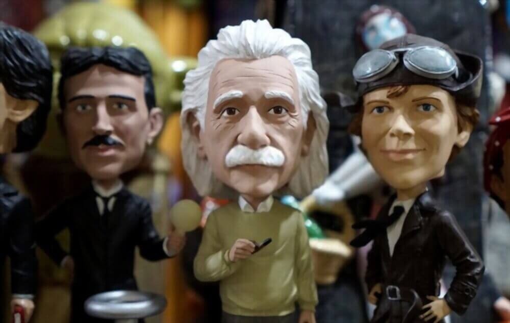 Quale stile di bobble head preferisci?